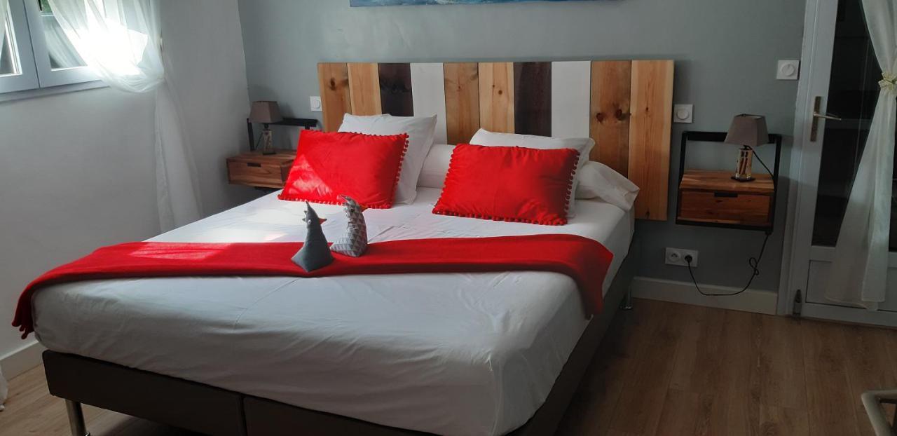Hebergement Chambre D'Hotes Grau Du Roi Mas Des Marines Piscine Adult Only Льо Гро-дю-Роа Екстериор снимка