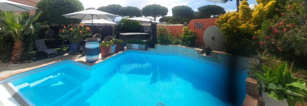 Hebergement Chambre D'Hotes Grau Du Roi Mas Des Marines Piscine Adult Only Льо Гро-дю-Роа Екстериор снимка